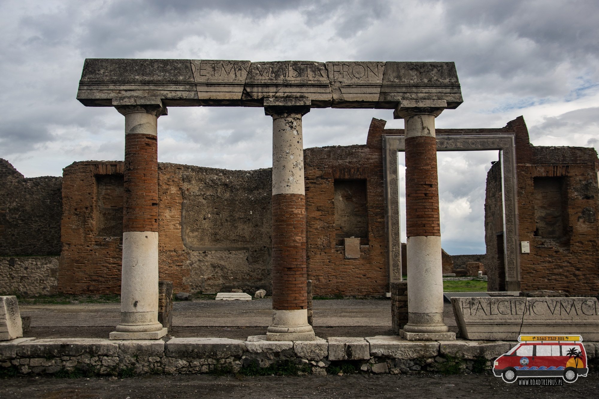 ruiny forum