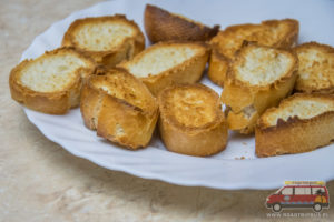 grzanki do zupy cebulowej