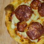pizza salami przepis