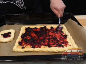 dżem nakładany na mazurka