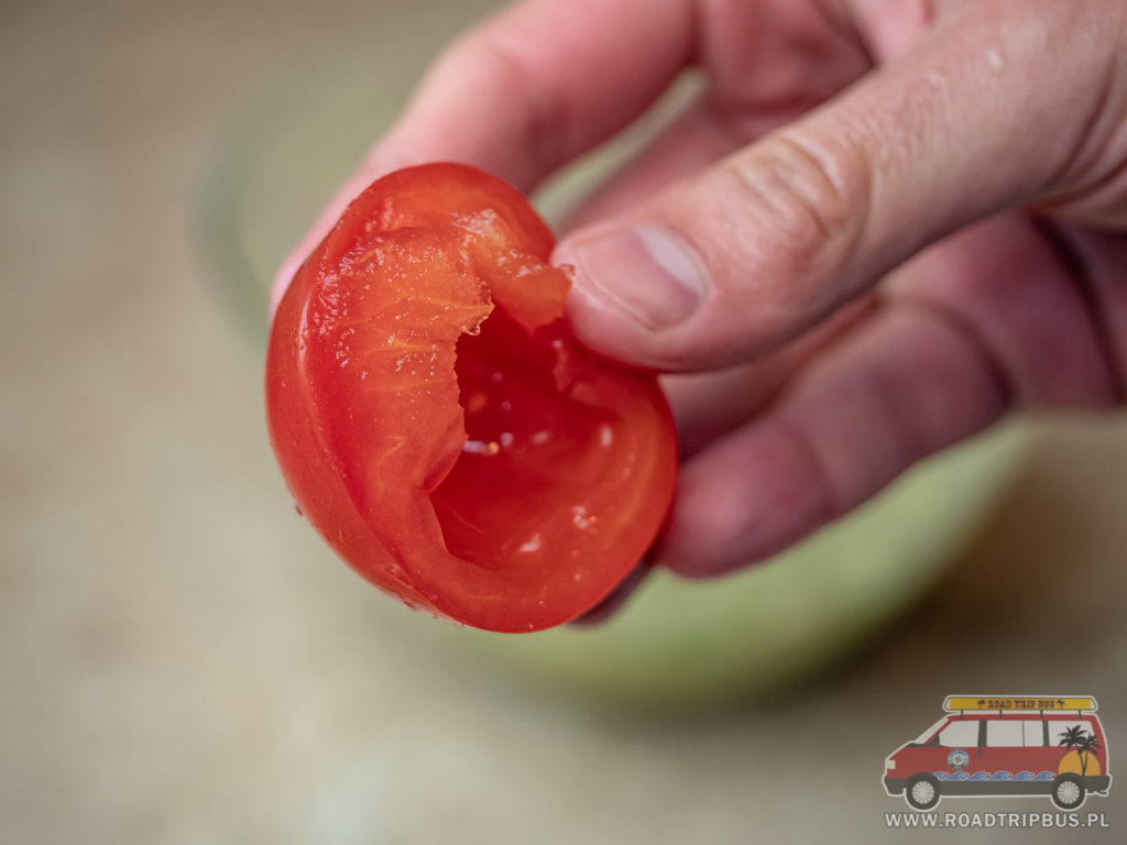 pomidor bez gniazda nasiennego