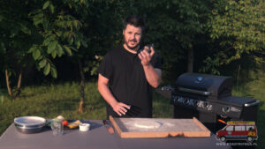 rozpłaszczone ciasto na proziaki