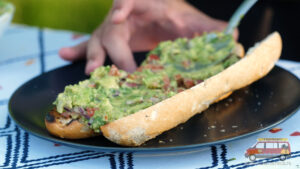 guacamole na bagietce