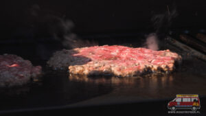 smaszburger na grillu